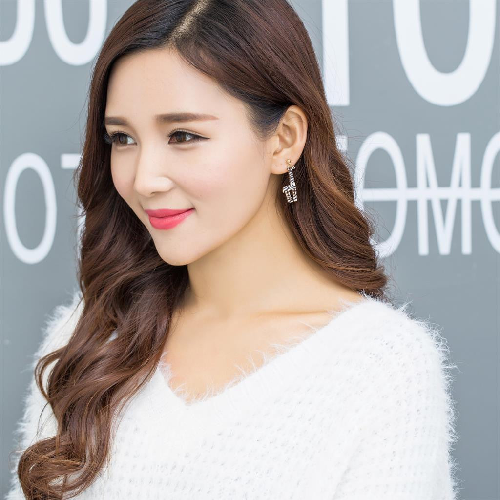 New Fashion Jewelry Gold Plated with Giraffe Shaped Earrings - WikiWii