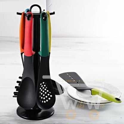 Set Of Kitchen utensils - WikiWii