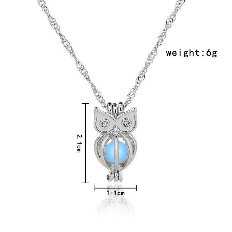 Glow in the dark owl necklace - WikiWii