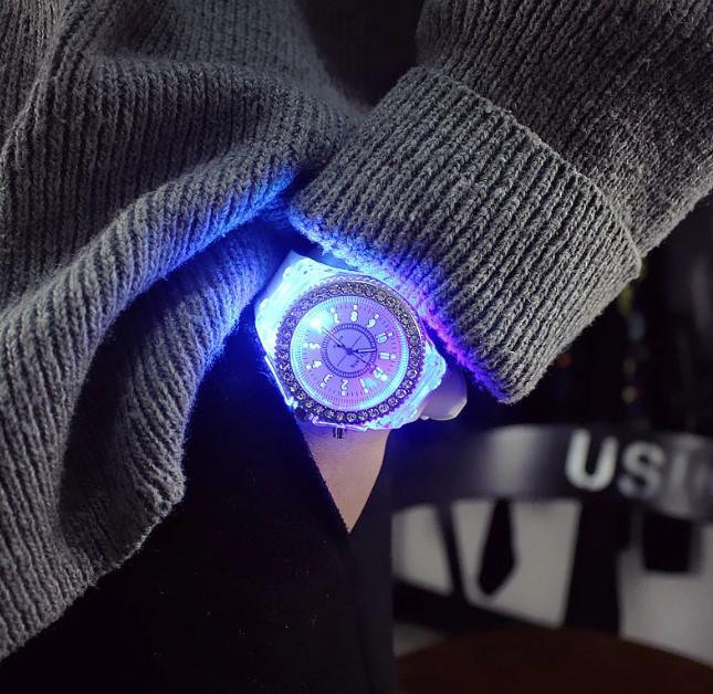 Led Flash Luminous Watch - WikiWii