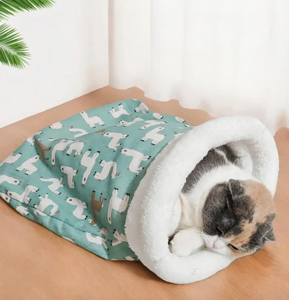 🔥Last Day Sale Price - 🐾Cozy Pet Nest for Small Cats and Dogs