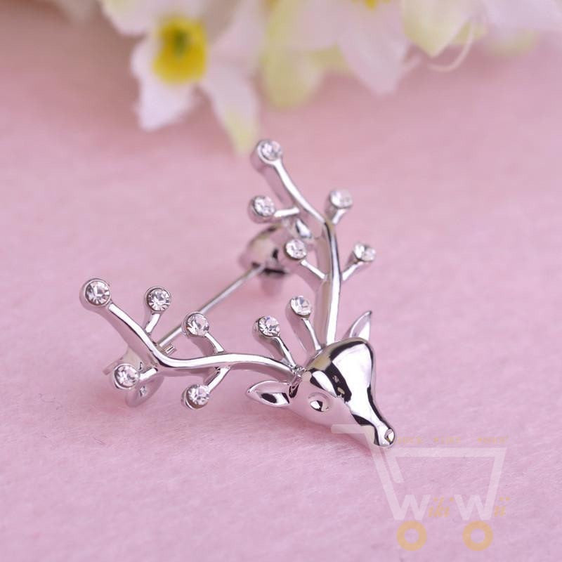 Crystals Deer Giraffe Collar Brooches - WikiWii