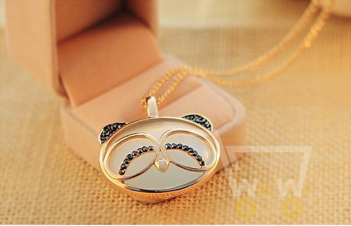 Cute Cat Face With Glasses Pendant Necklace - WikiWii