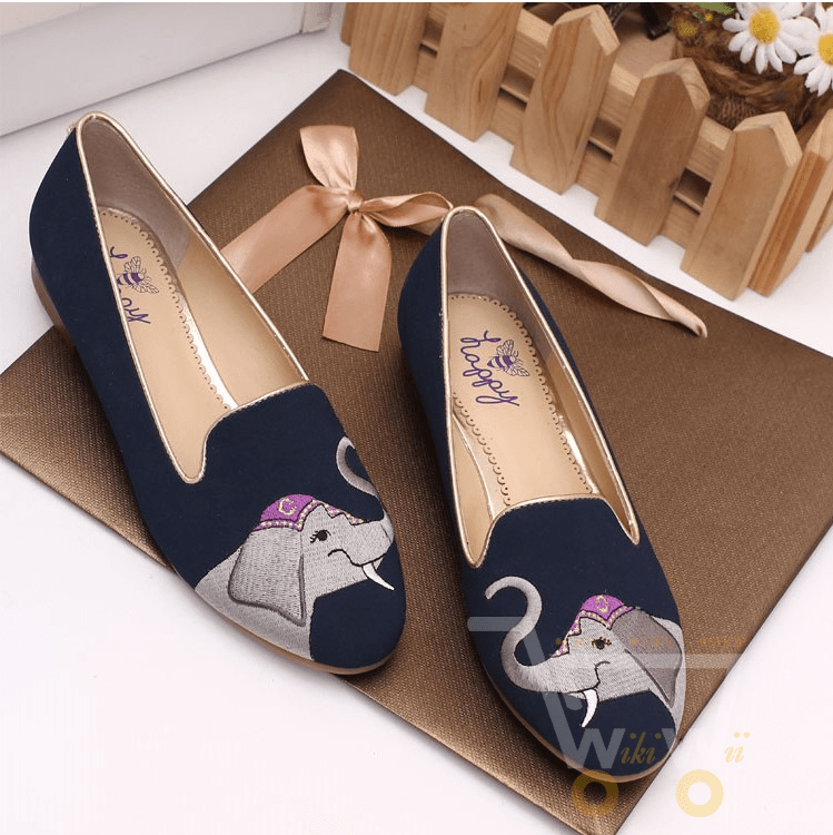 Cute Elephant Shoes - WikiWii