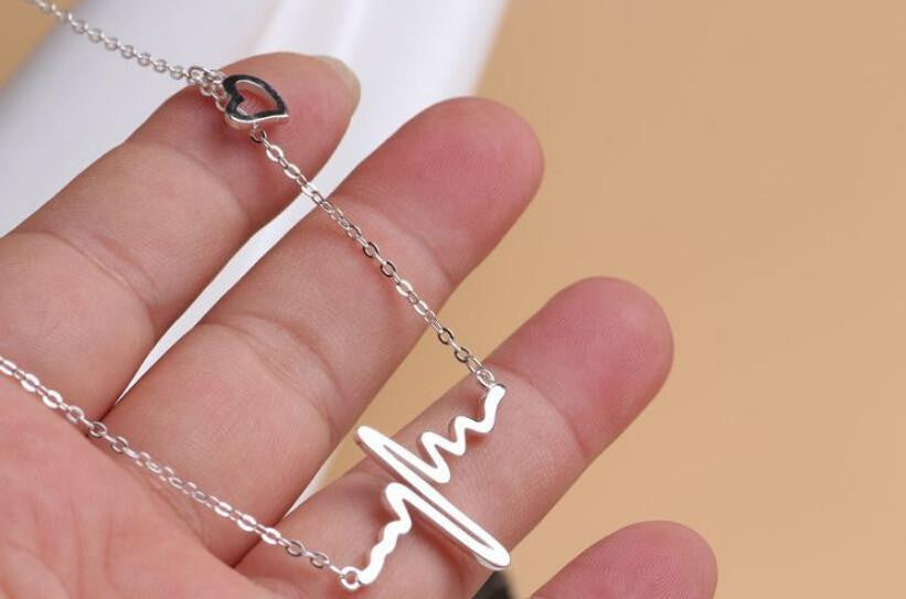 Cute Gold/ Silver Plated Heart Necklace - WikiWii