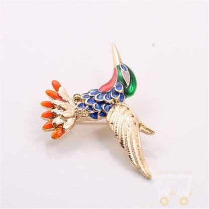 Cute hummingbird brooch - WikiWii