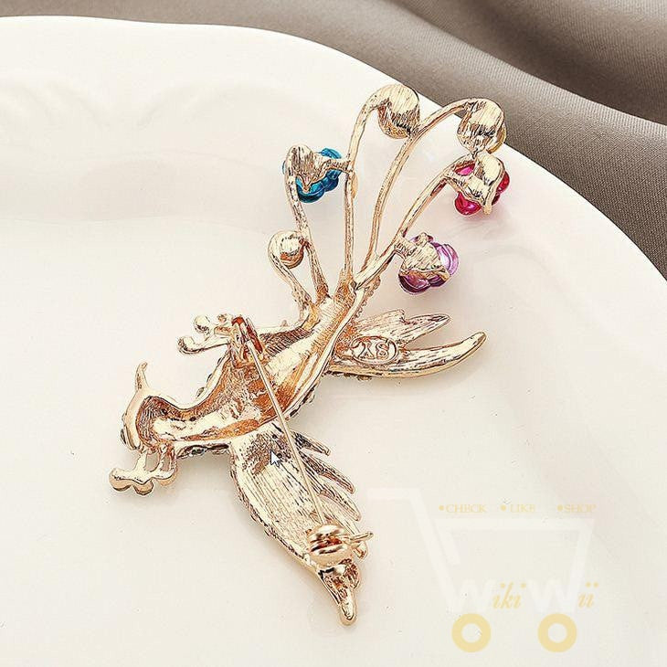 Elegant Hummingbird brooch - WikiWii