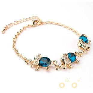 Elephant gold plated bracelet - WikiWii