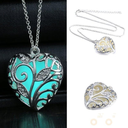 Glow In the Dark Heart Necklace - WikiWii