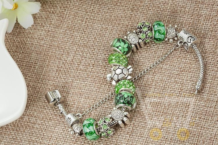 Green Beads Turtle Bracelet - WikiWii