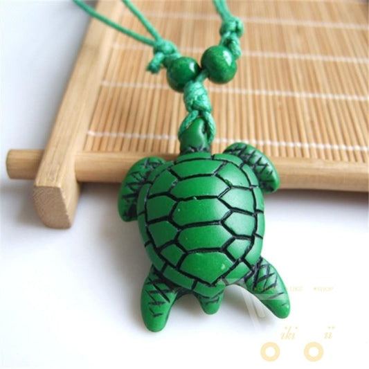 Green Lucky Charm Sea Turtle Neckalce - WikiWii