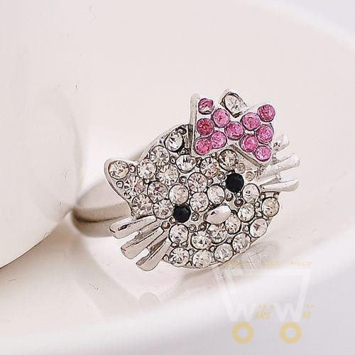 Hello kitty ring - WikiWii