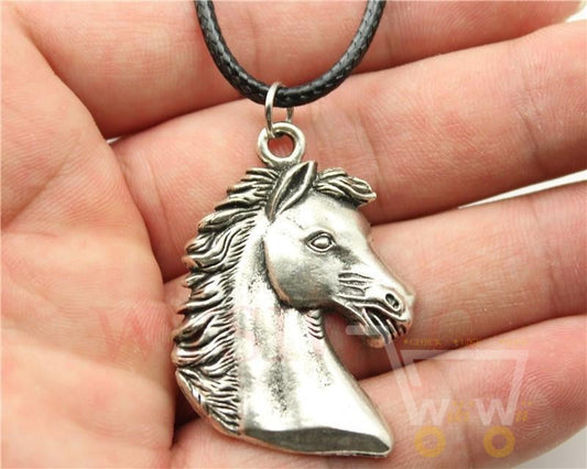 horse head pendant necklace - WikiWii