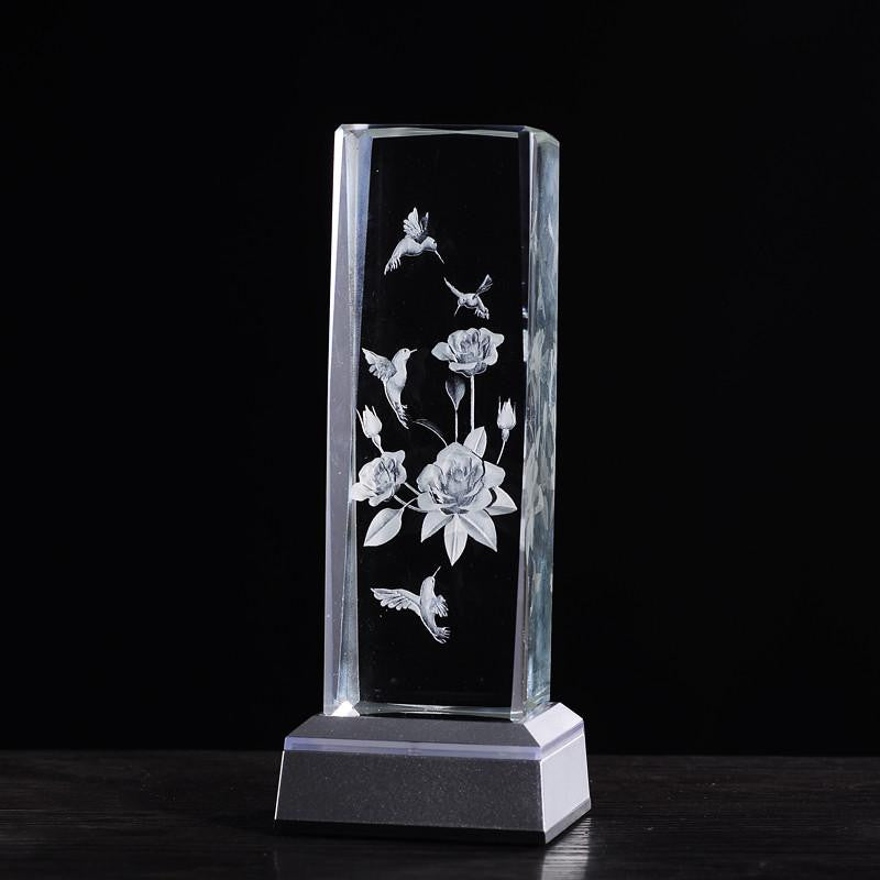 HUMMINGBIRD in crystal - WikiWii