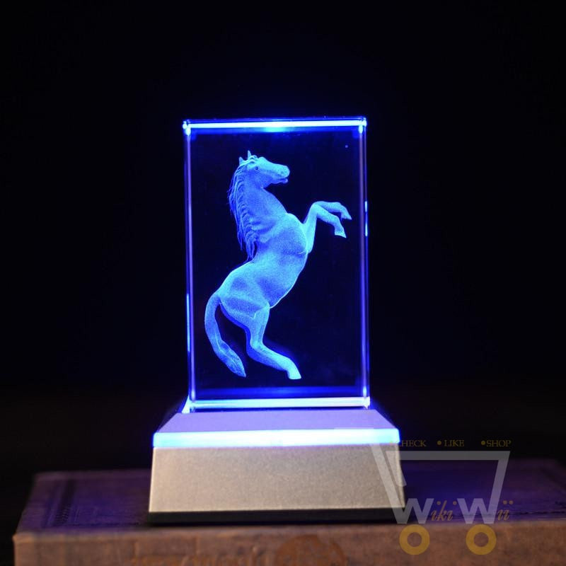 laser carving Horses Crystals - WikiWii