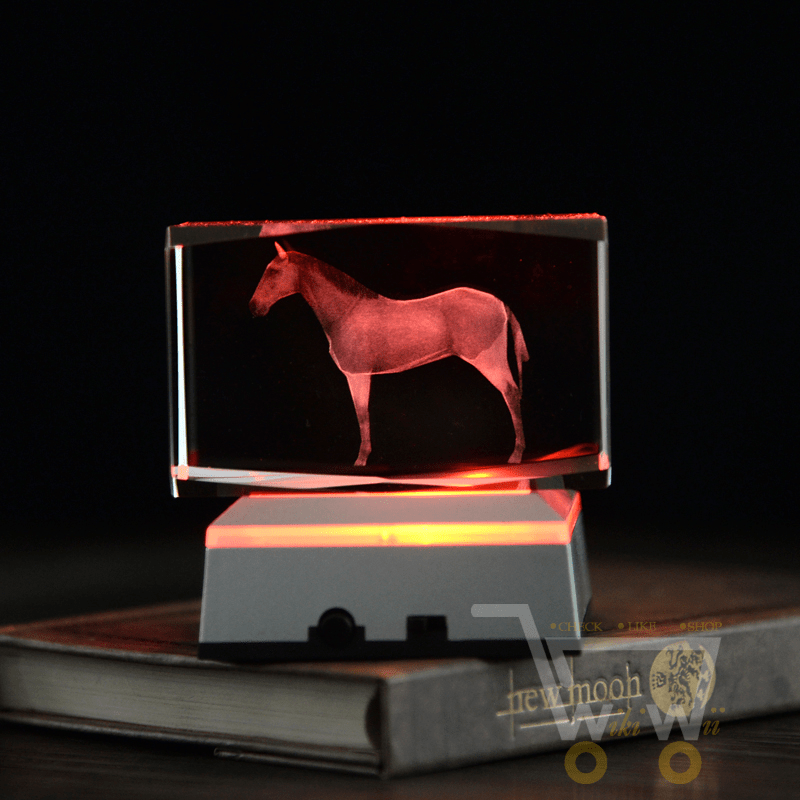 Led Horse Crystal with multi color light base - WikiWii