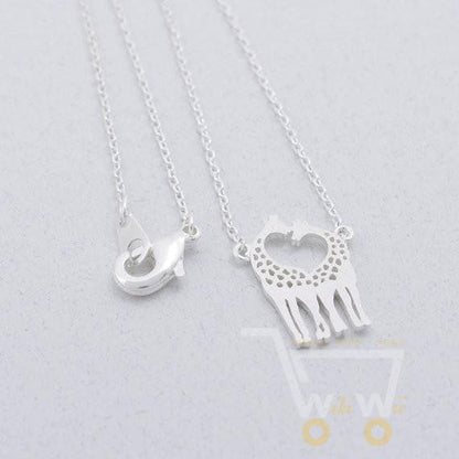 Loving Giraffes Necklace - WikiWii