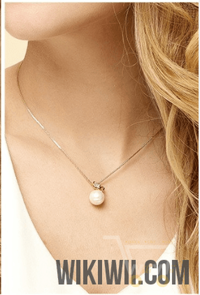 Pearl Butterfly Necklace - WikiWii