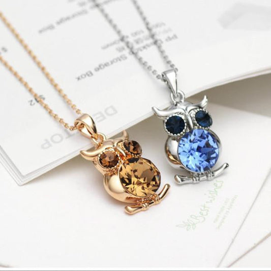 Rhinestone 2 Color Owl Design Charm Necklaces - WikiWii