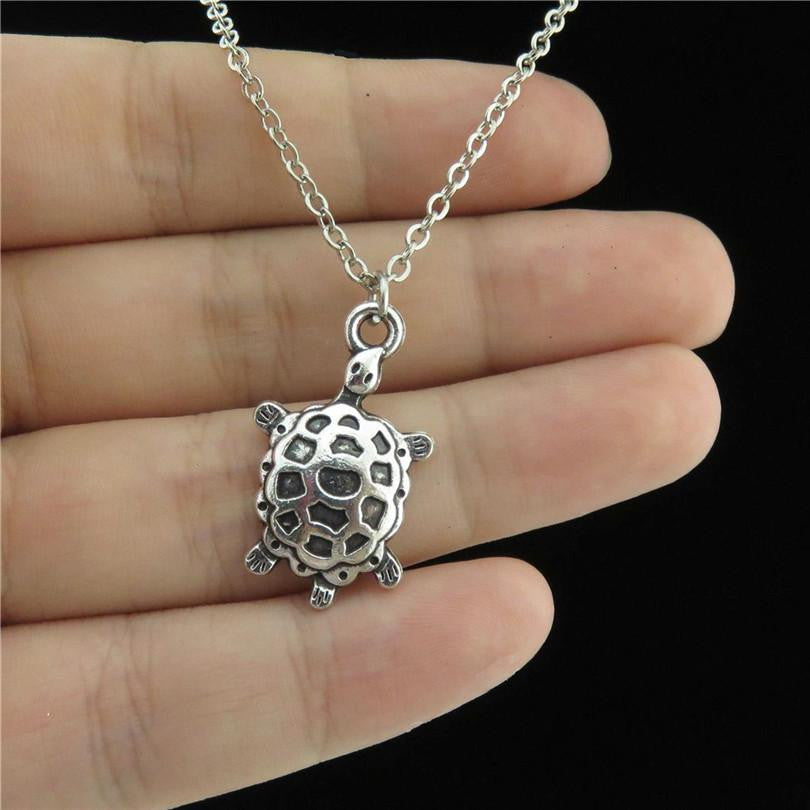 Silver Alloy Sea Turtle Necklace 18" - WikiWii