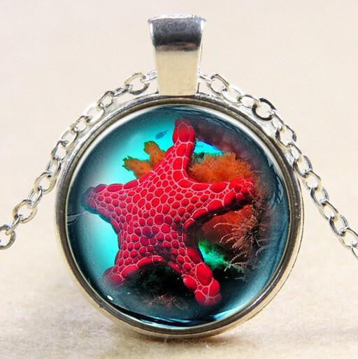 Starfish Glass Necklace Silver Plated - WikiWii