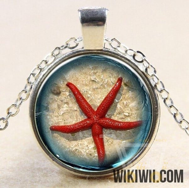 Starfish Glass Necklace Silver Plated - WikiWii