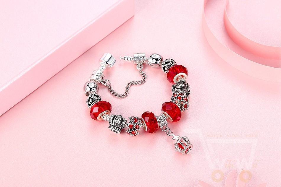 Crown Charm Bracelet - WikiWii