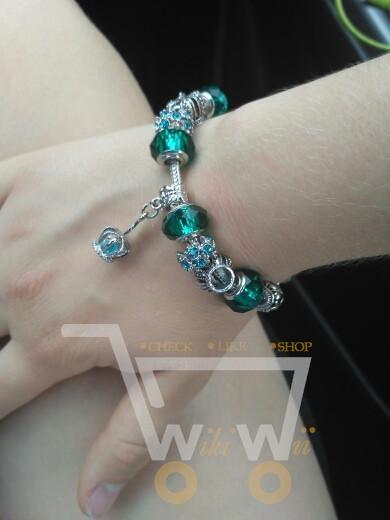 Crown Charm Bracelet - WikiWii