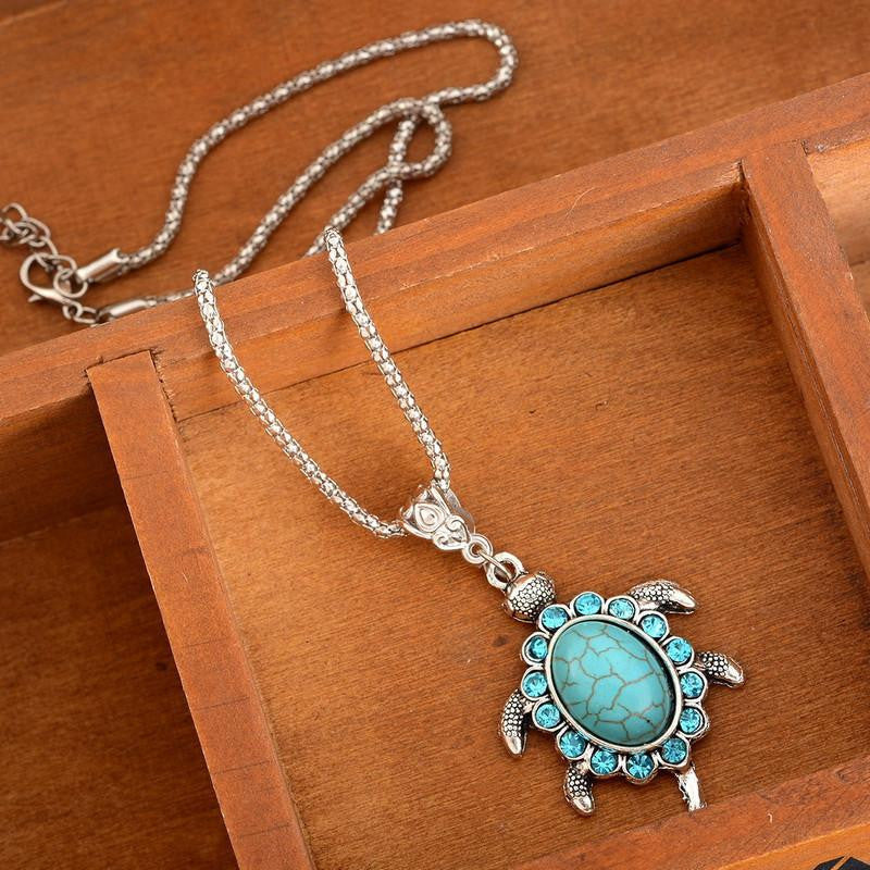 Turquoise Rhinestone Turtle Shaped Pendant Necklaces - WikiWii