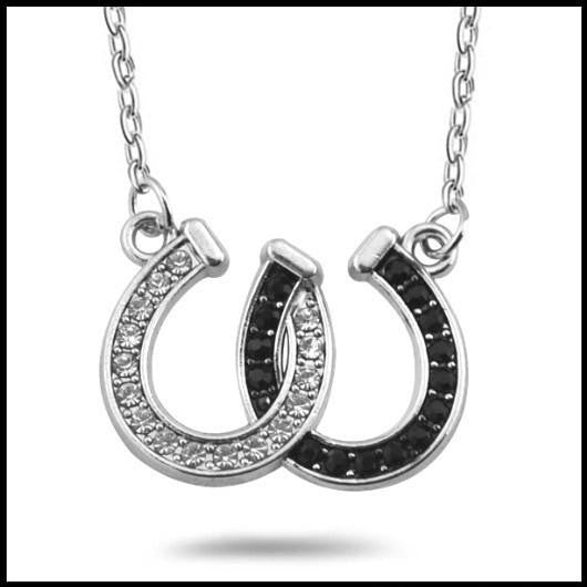 White gold plated rhodium Necklace - WikiWii